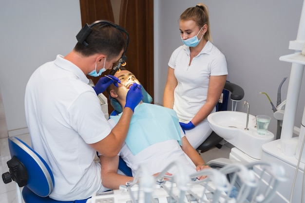 tooth extraction services